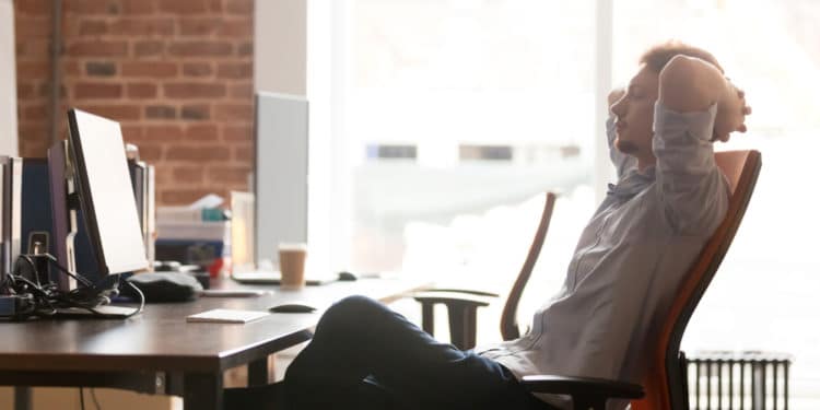 Tricks to make your office ergonomic