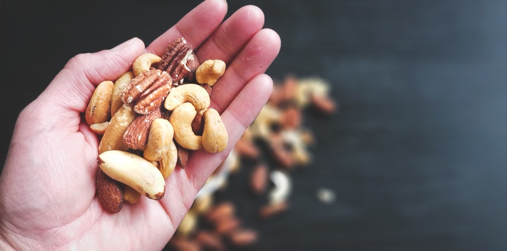 Cease the load achieve with a handful of nuts a day